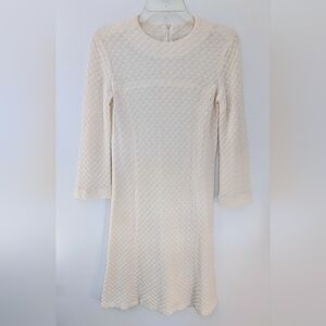 Vintage 60s Hippie Bridal Dress With Subtle Bell Sleeves - Size 4